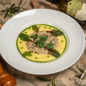 Кучмачі з картопляним пюре та зеленим маслом